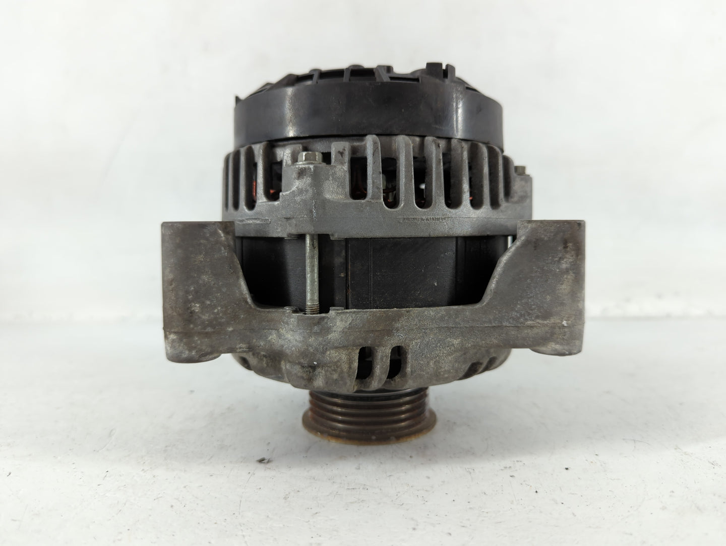 2019-2022 Chevrolet Silverado 1500 Alternator Replacement Generator Charging Assembly Engine OEM P/N:13534123 Fits OEM Used 