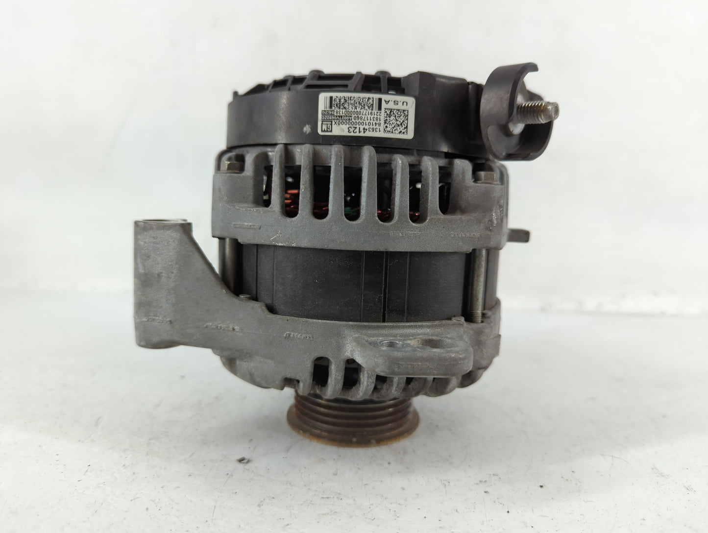 2019-2022 Chevrolet Silverado 1500 Alternator Replacement Generator Charging Assembly Engine OEM P/N:13534123 Fits OEM Used 