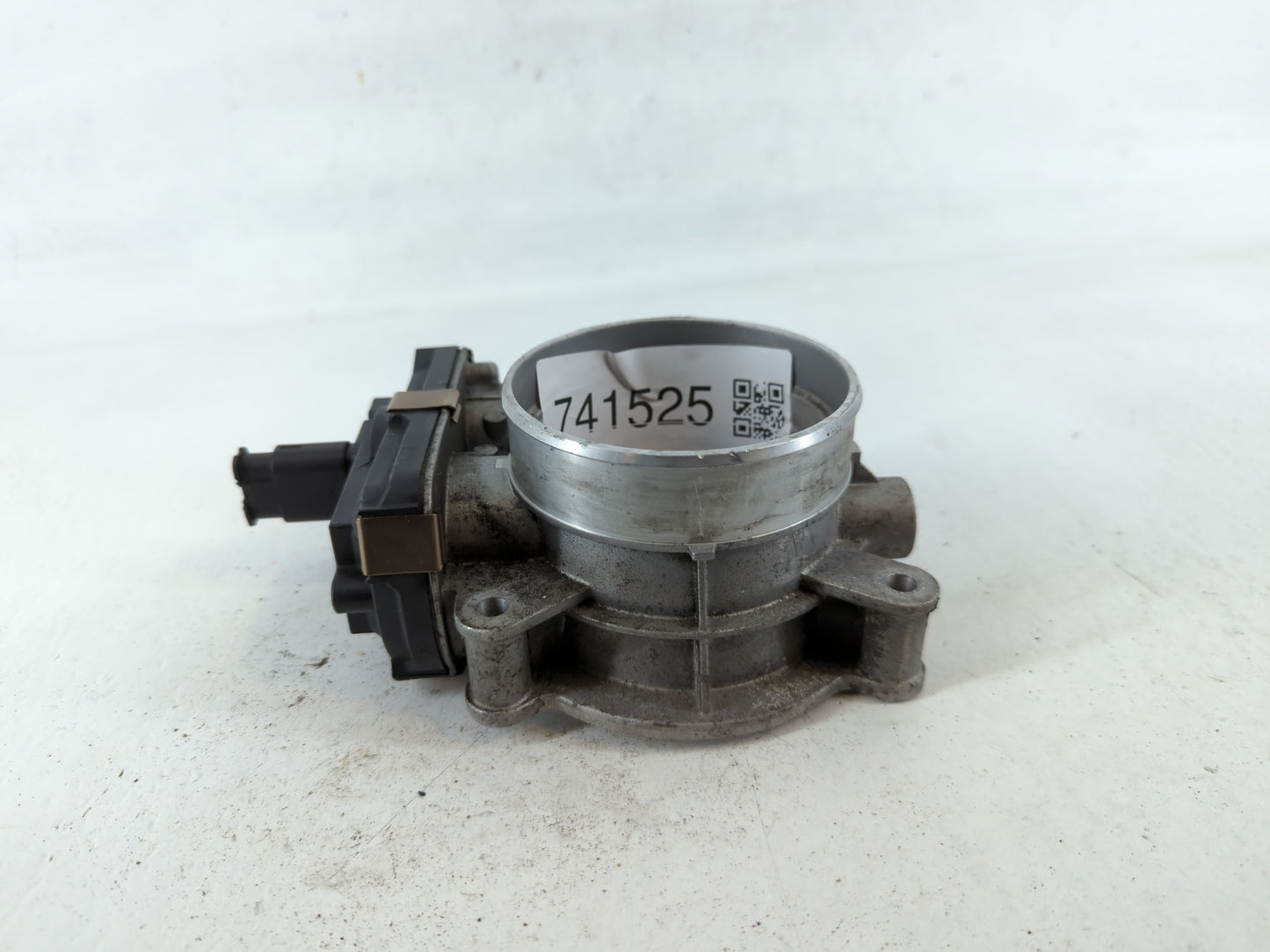 2014-2022 Chevrolet Silverado 1500 Throttle Body P/N:12678224 Fits Fits 2014 2015 2016 2017 2018 2019 2020 2021 2022 OEM Use