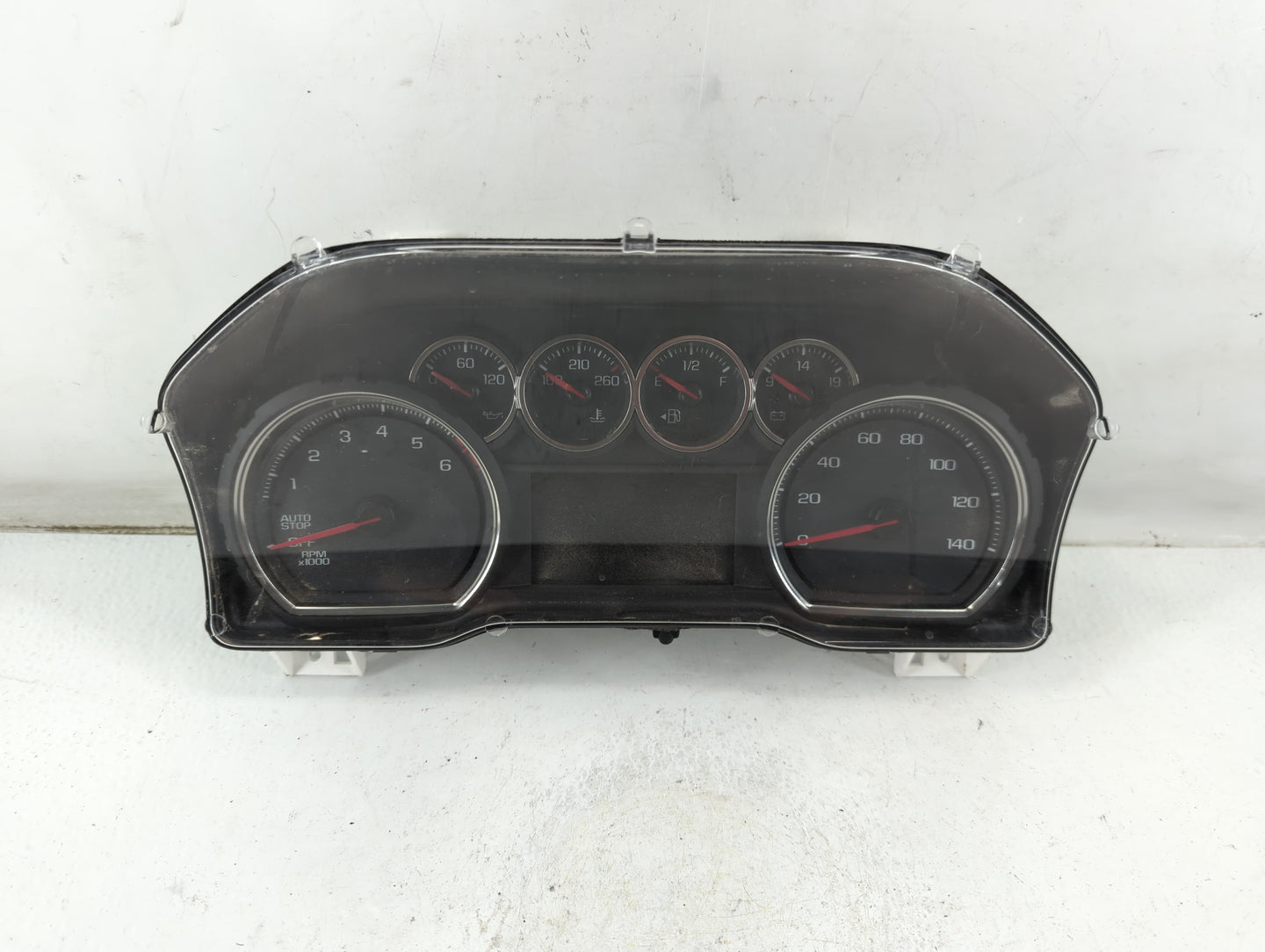 2019 Chevrolet Silverado 1500 Instrument Cluster Speedometer Gauges P/N:84608349 Fits OEM Used Auto Parts - Oemusedautoparts