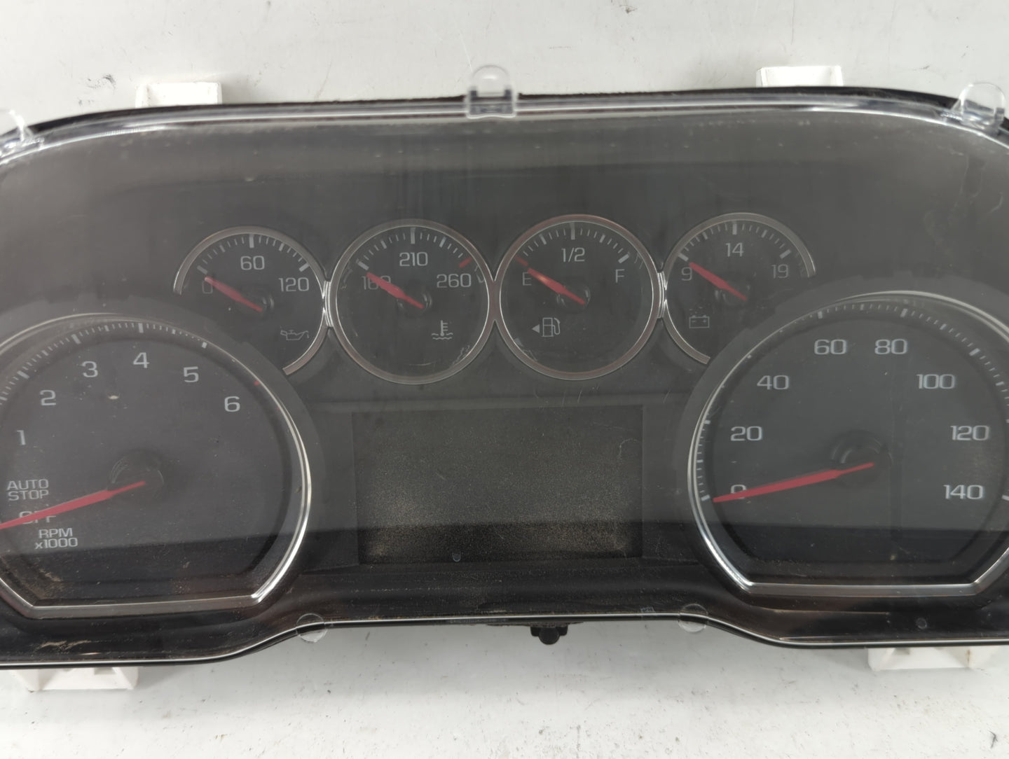 2019 Chevrolet Silverado 1500 Instrument Cluster Speedometer Gauges P/N:84608349 Fits OEM Used Auto Parts - Oemusedautoparts