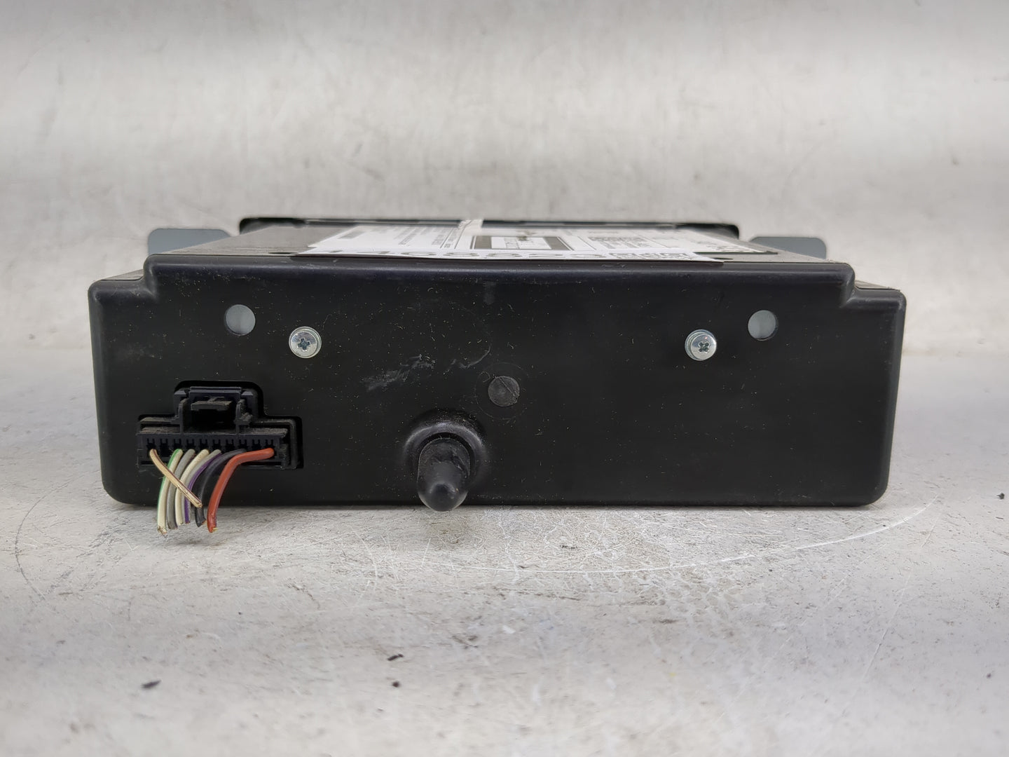 2019 Chevrolet Silverado 1500 Classic Radio AM FM Cd Player Receiver Replacement P/N:84016435 113000-6261B101 Fits Fits 2018