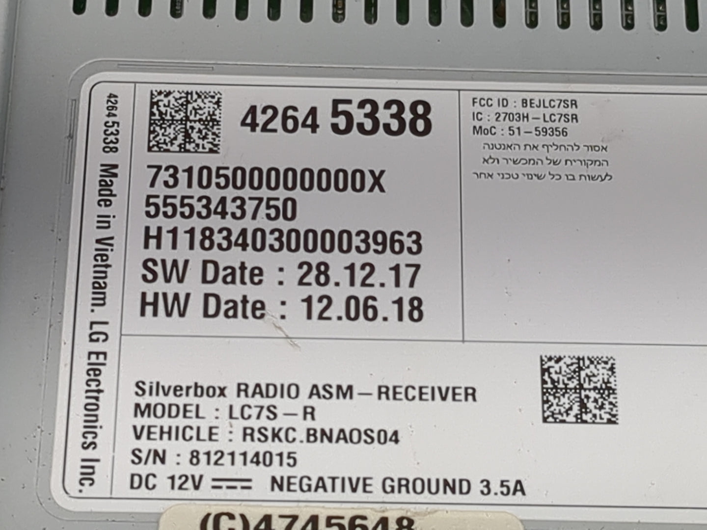 2019 Chevrolet Silverado 1500 Classic Radio AM FM Cd Player Receiver Replacement P/N:42645338 LC7S-R Fits Fits 2018 2020 OEM