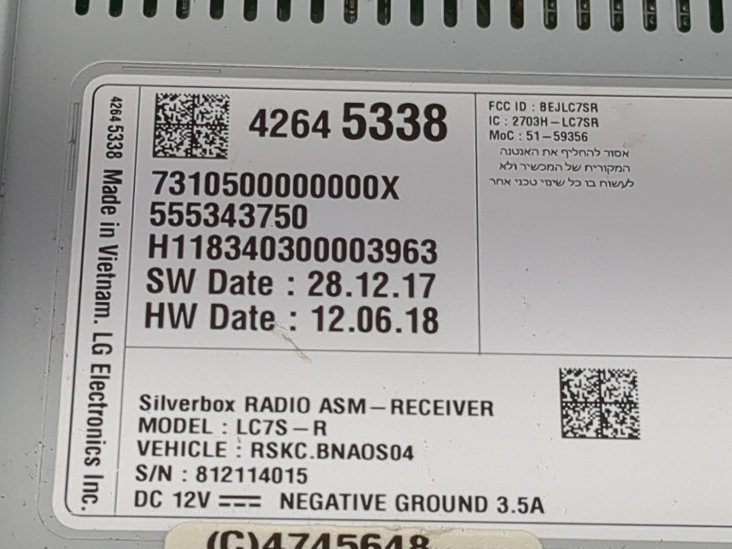 2019 Chevrolet Silverado 1500 Classic Radio AM FM Cd Player Receiver Replacement P/N:42645338 LC7S-R Fits Fits 2018 2020 OEM