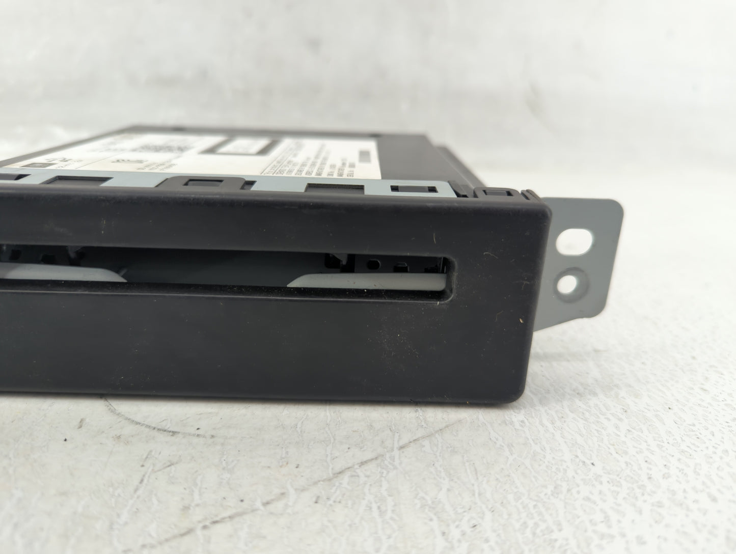 Chevrolet Silverado 1500 Classic Am Fm Cd Player Radio Receiver - Oemusedautoparts1.com
