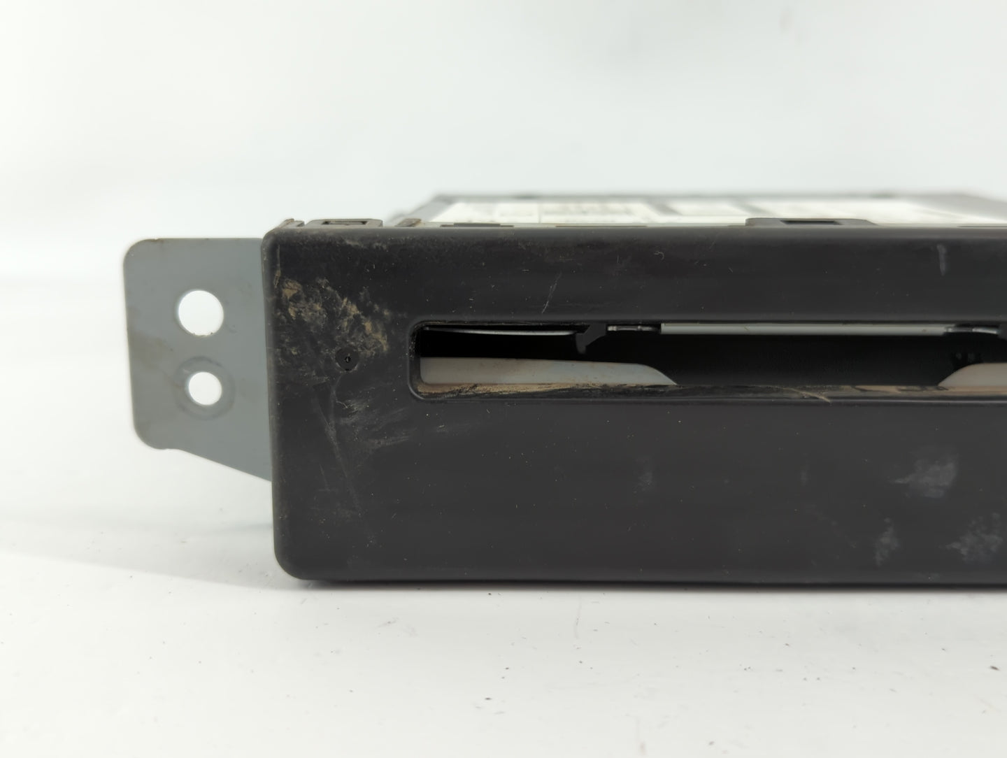 2019 Chevrolet Silverado 1500 Ld Radio AM FM Cd Player Receiver Replacement P/N:84016435 Fits Fits 2015 2016 2017 2018 2020 