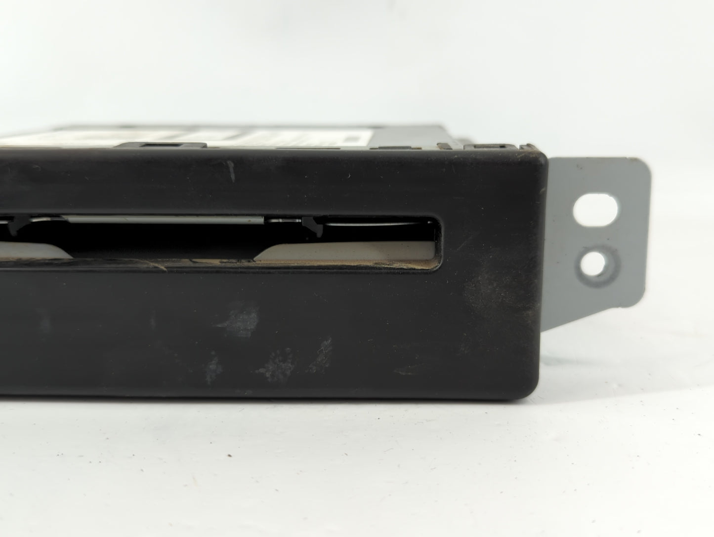 2019 Chevrolet Silverado 1500 Ld Radio AM FM Cd Player Receiver Replacement P/N:84016435 Fits Fits 2015 2016 2017 2018 2020 