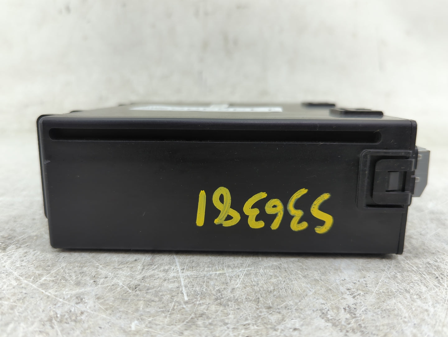 2019 Chevrolet Silverado 1500 Pickup Radio AM FM Cd Player Receiver Replacement P/N:84361172 111000-6922C101 Fits Fits 2018 
