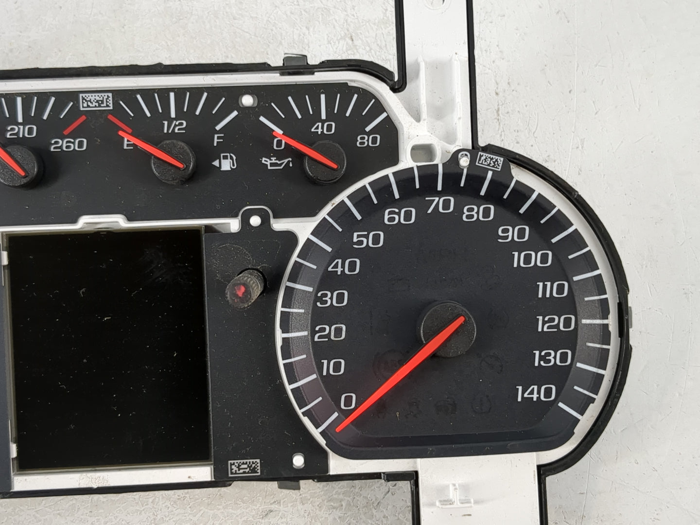2019 Chevrolet Silverado 2500 Instrument Cluster Speedometer Gauges P/N:84597912 Fits Fits 2018 OEM Used Auto Parts - Oemuse