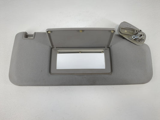 2015-2018 Chevrolet Silverado 2500 Sun Visor Shade Replacement Passenger Right Mirror Fits Fits 2014 2015 2016 2017 2018 201