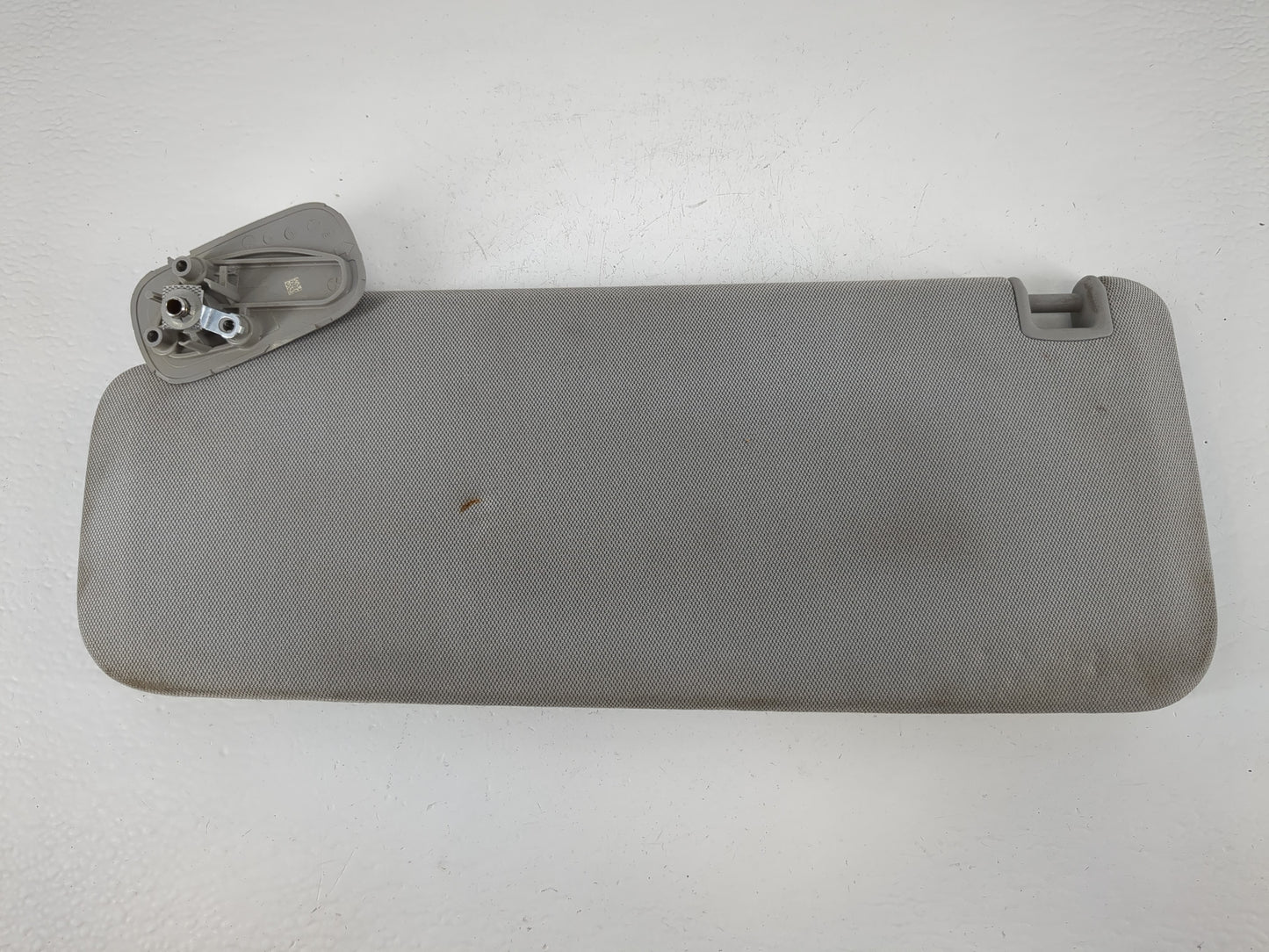 2015-2018 Chevrolet Silverado 2500 Sun Visor Shade Replacement Driver Left Mirror Fits Fits 2014 2015 2016 2017 2018 2019 OE