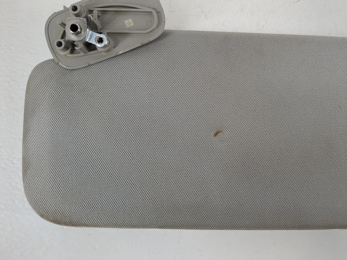 2015-2018 Chevrolet Silverado 2500 Sun Visor Shade Replacement Driver Left Mirror Fits Fits 2014 2015 2016 2017 2018 2019 OE