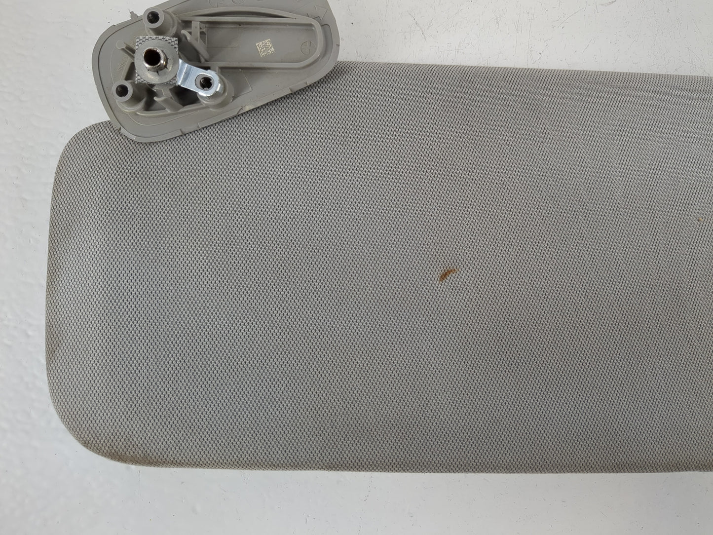 2015-2018 Chevrolet Silverado 2500 Sun Visor Shade Replacement Driver Left Mirror Fits Fits 2014 2015 2016 2017 2018 2019 OE