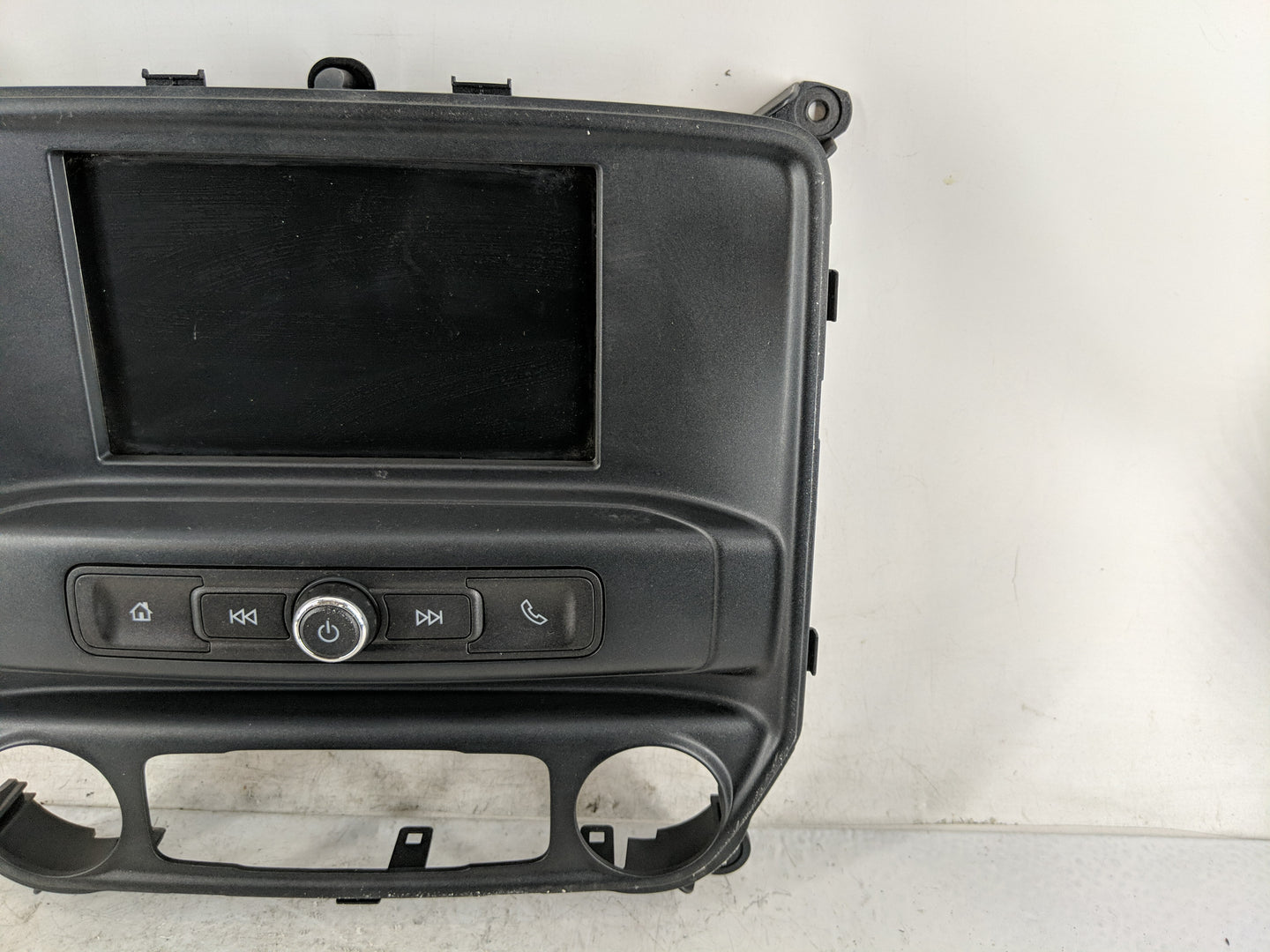 2017-2018 Chevrolet Silverado 2500 Radio Control Panel - Oemusedautoparts1.com