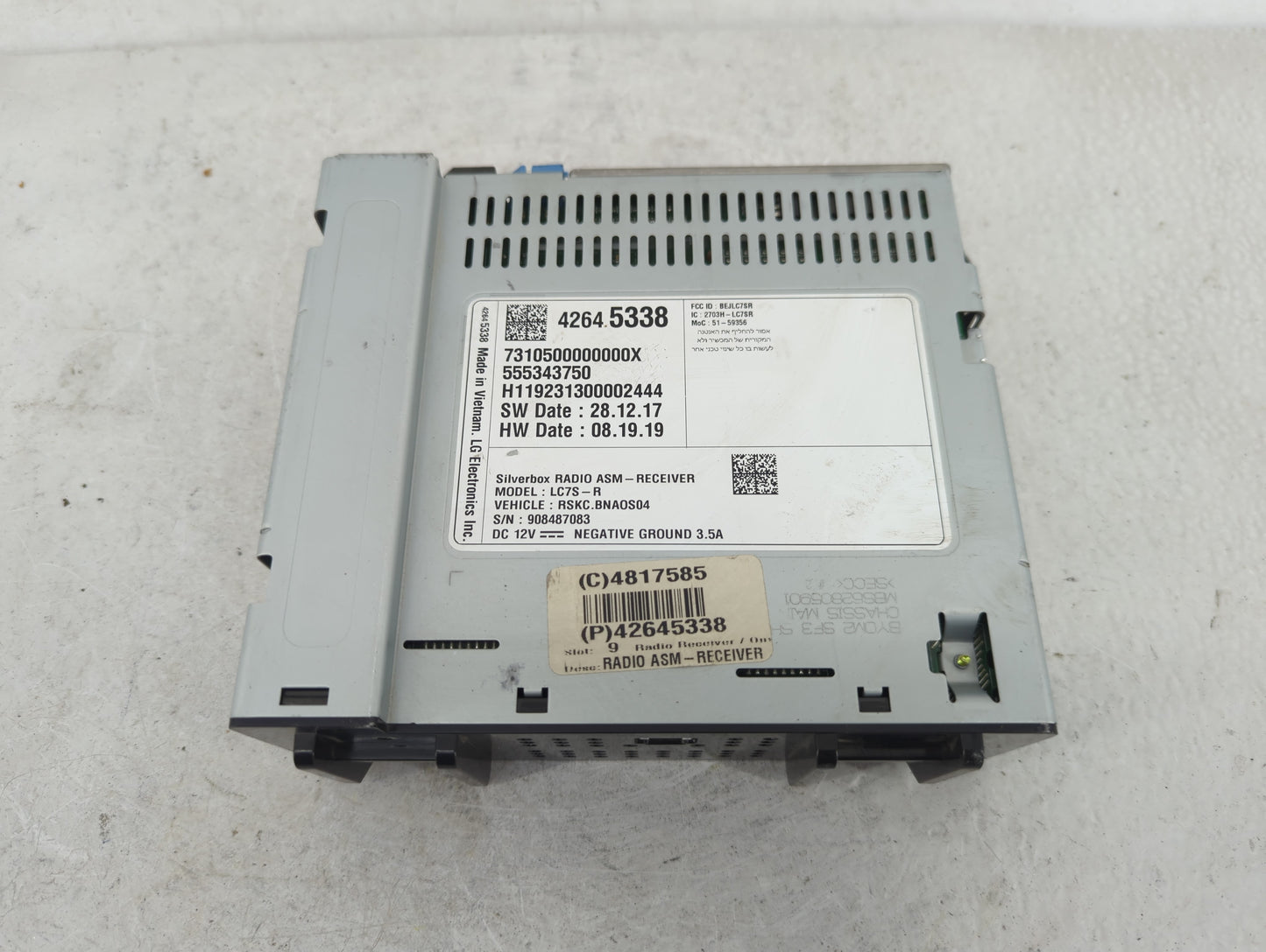 2016-2018 Chevrolet Silverado 2500 Radio AM FM Cd Player Receiver Replacement P/N:42645338 Fits Fits 2016 2017 2018 2019 202