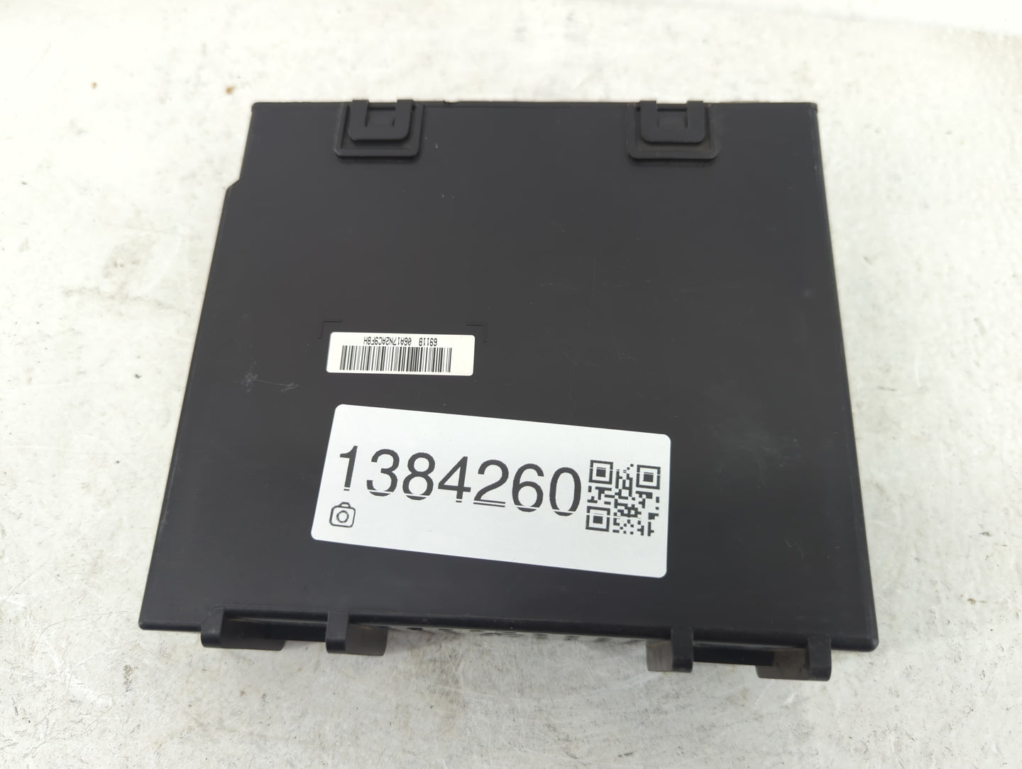 2016-2018 Chevrolet Silverado 2500 Radio AM FM Cd Player Receiver Replacement P/N:84278527 42645338 Fits OEM Used Auto Parts