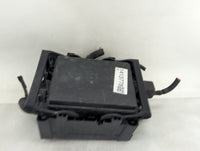 2017-2018 Chevrolet Silverado 2500 Fusebox Fuse Box Panel Relay Module Fits Fits 2017 2018 2019 OEM Used Auto Parts - Oemuse