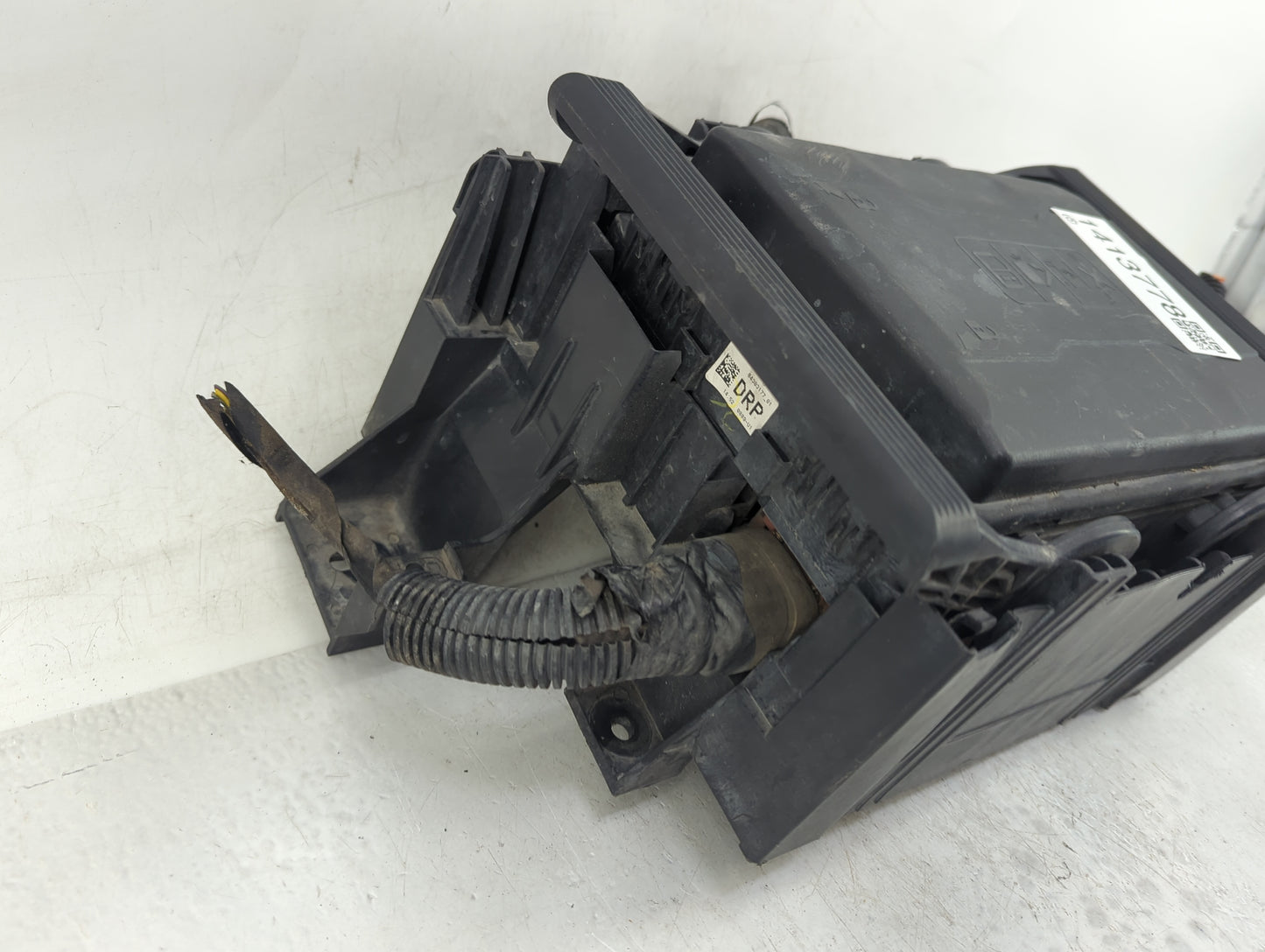 2017-2018 Chevrolet Silverado 2500 Fusebox Fuse Box Panel Relay Module Fits Fits 2017 2018 2019 OEM Used Auto Parts - Oemuse