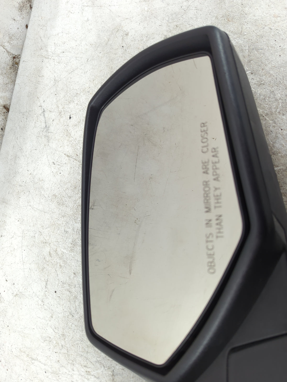 2015-2018 Chevrolet Silverado 2500 Passenger Side View Mirror - Right Door Mirror OEM Used - Oemusedautoparts1.com