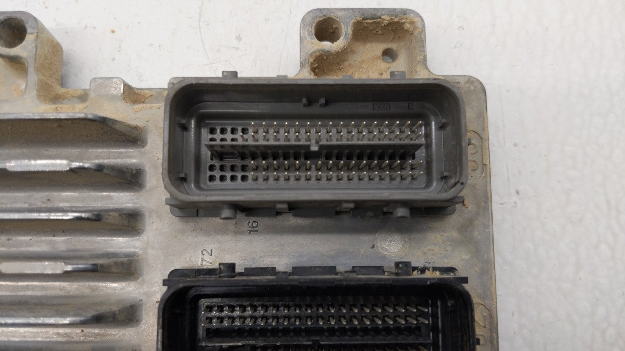 2019 Chevrolet Silverado 2500 PCM Engine Control Computer ECU ECM PCU OEM P/N:12668986 12679097 Fits Fits 2017 2018 2020 202
