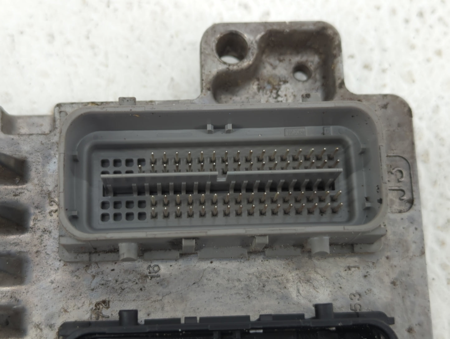 2019 Chevrolet Silverado 2500 PCM Engine Control Computer ECU ECM PCU OEM P/N:12692201 12695102 Fits Fits 2017 2018 2020 202