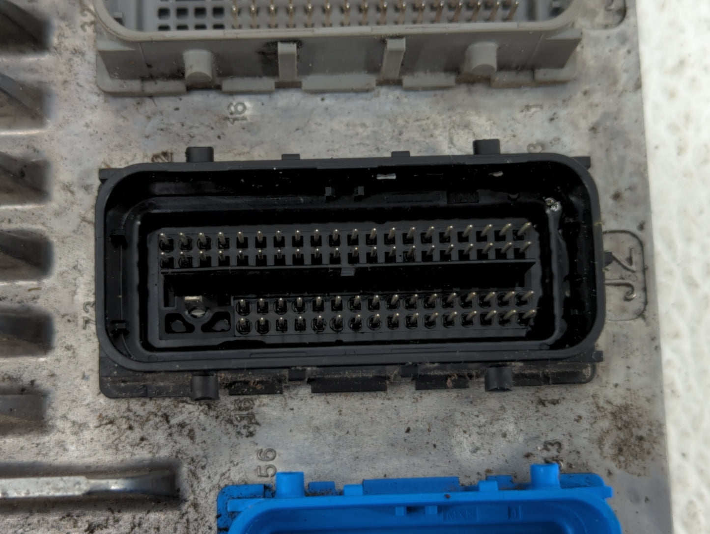 2019 Chevrolet Silverado 2500 PCM Engine Control Computer ECU ECM PCU OEM P/N:12692201 12695102 Fits Fits 2017 2018 2020 202