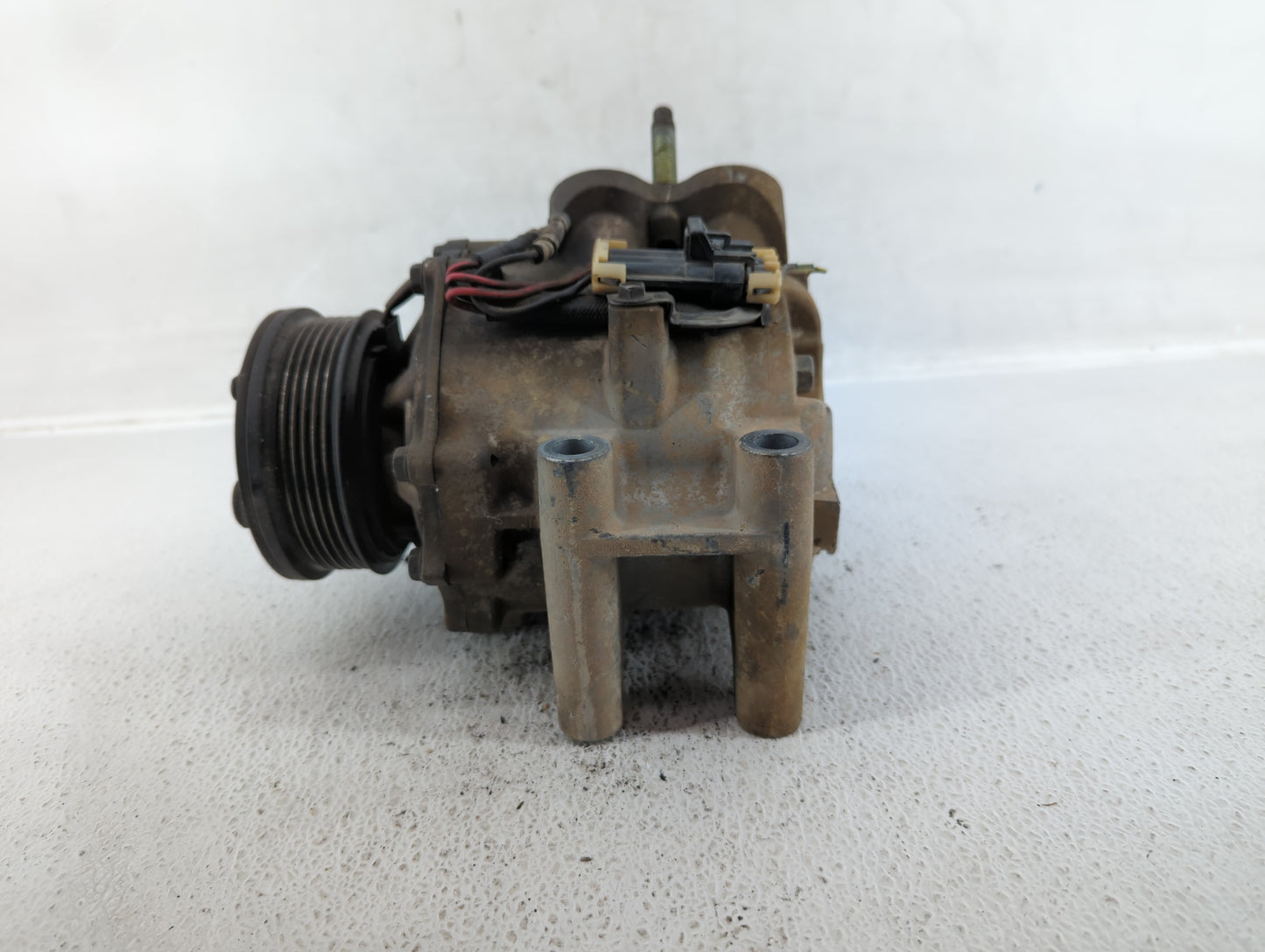 2017-2018 Chevrolet Silverado 2500 Air Conditioning A/c Ac Compressor Oem - Oemusedautoparts1.com
