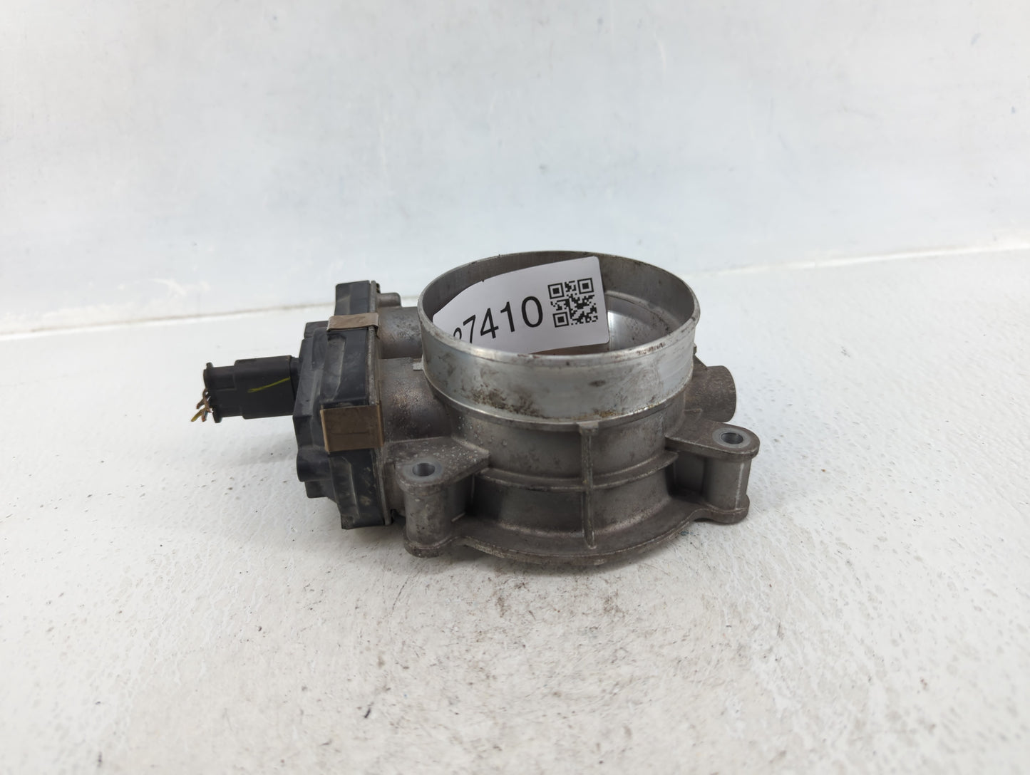 2019 Chevrolet Silverado 2500 Throttle Body P/N:12678312 Fits Fits 2014 2015 2016 2017 2018 2020 2021 2022 OEM Used Auto Par