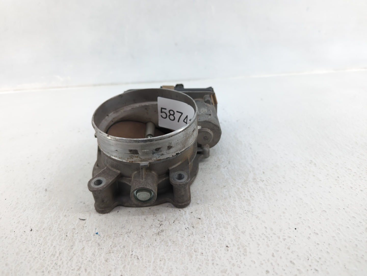 2019 Chevrolet Silverado 2500 Throttle Body P/N:12678312 Fits Fits 2014 2015 2016 2017 2018 2020 2021 2022 OEM Used Auto Par