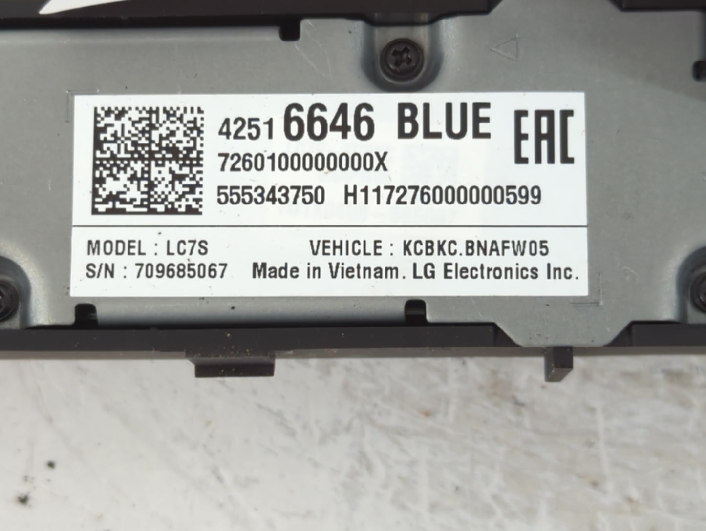 2016-2018 Chevrolet Silverado 2500 Radio AM FM Cd Player Receiver Replacement P/N:42516646 Fits Fits 2016 2017 2018 2019 OEM