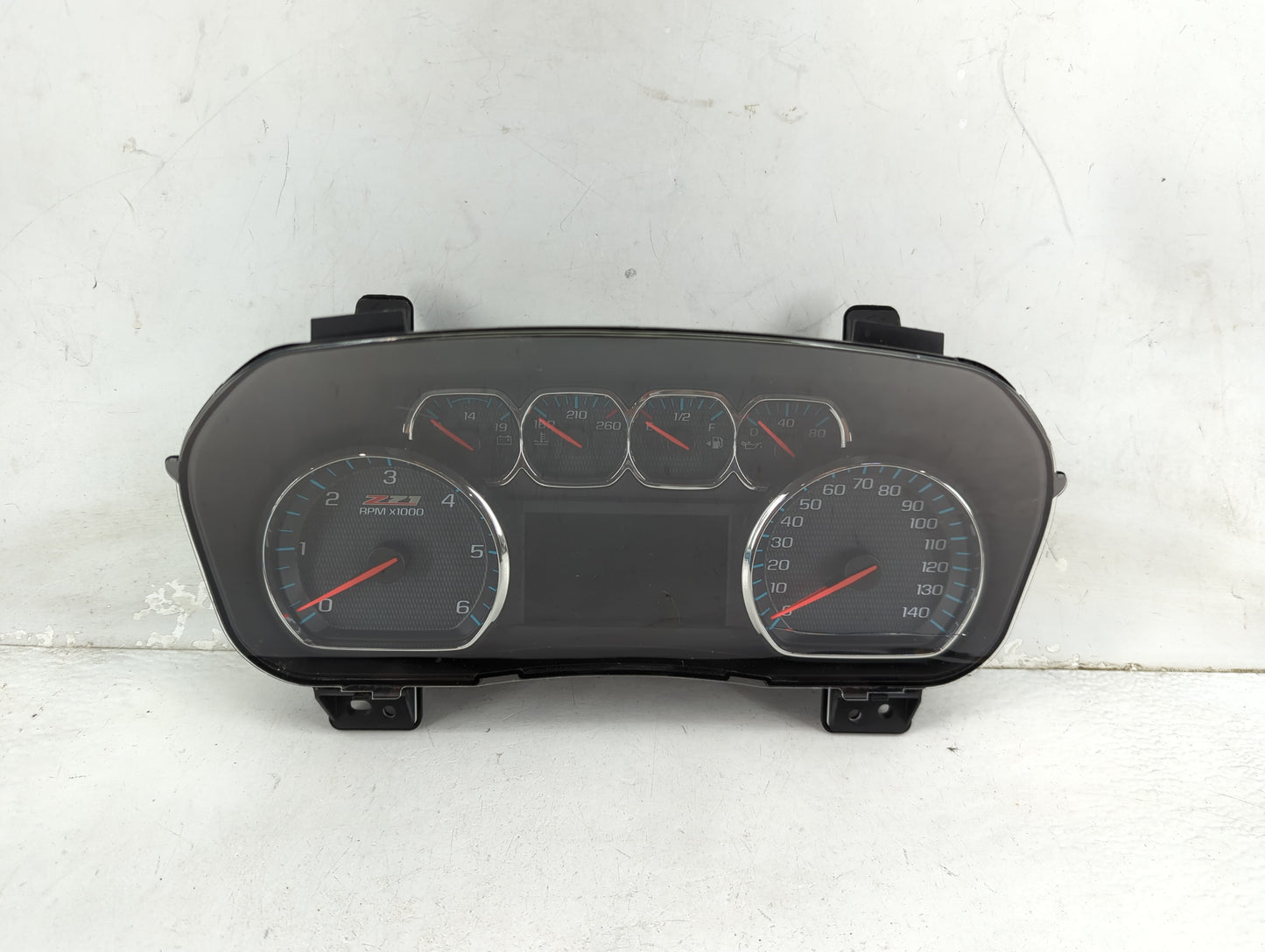 2019 Chevrolet Silverado 2500 Pickup Instrument Cluster Speedometer Gauges P/N:84298031 7110500000000X Miles: Fits Fits 2018