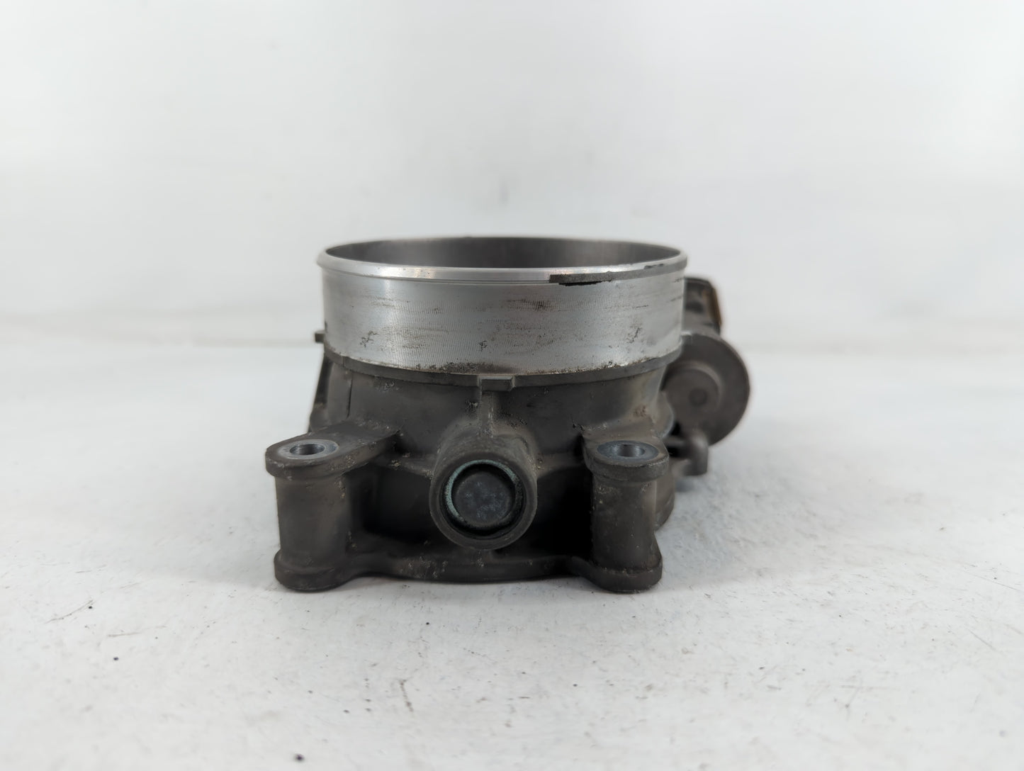 2016-2018 Chevrolet Silverado 3500 Throttle Body P/N:12678312 Fits Fits 2014 2015 2016 2017 2018 2019 2020 2021 2022 OEM Use