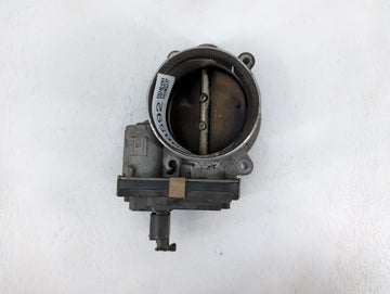 2016-2018 Chevrolet Silverado 3500 Throttle Body P/N:12678312 Fits Fits 2014 2015 2016 2017 2018 2019 2020 2021 2022 OEM Use