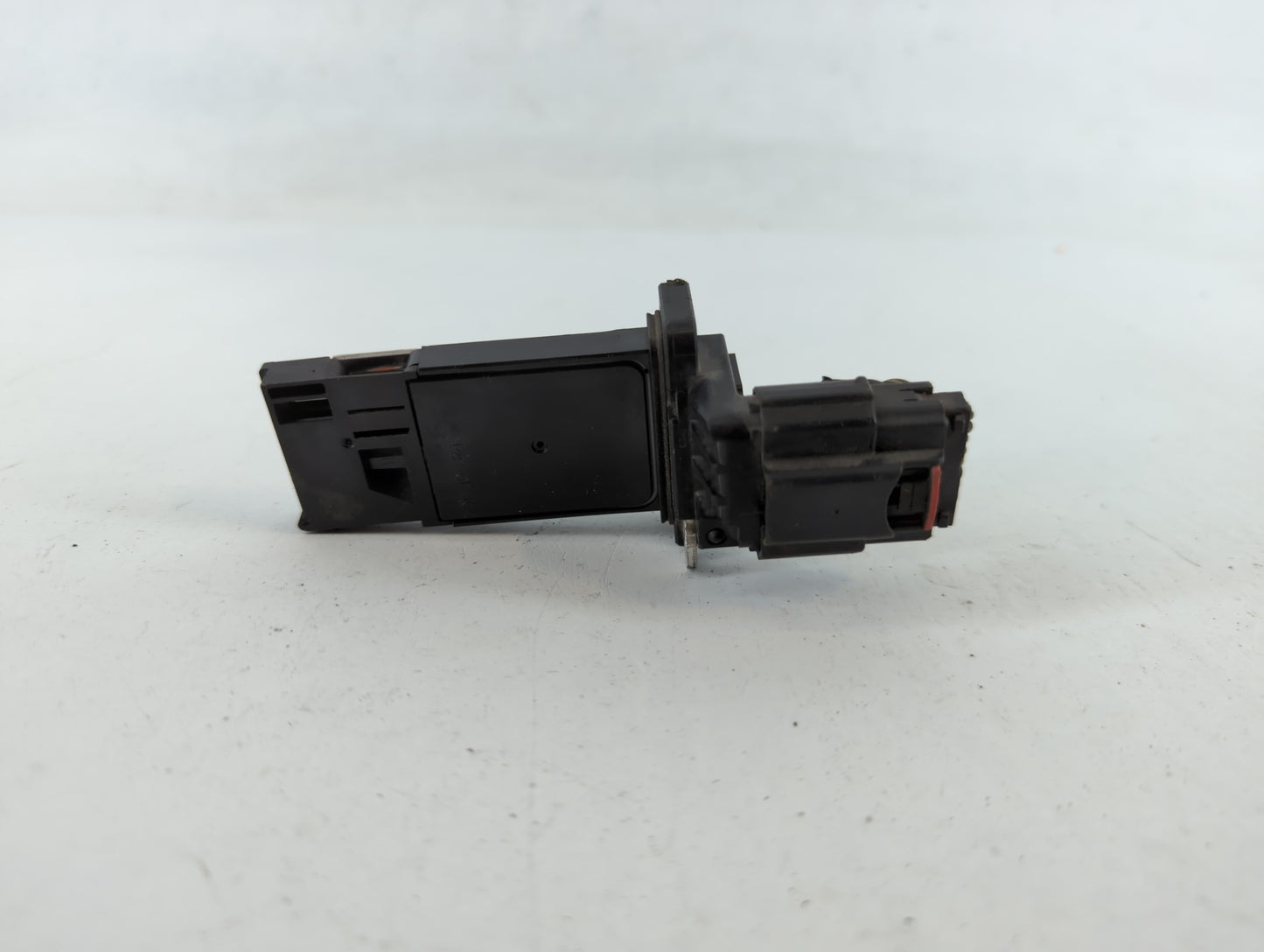 2016-2018 Chevrolet Silverado 3500 Mass Air Flow Meter Maf - Oemusedautoparts1.com