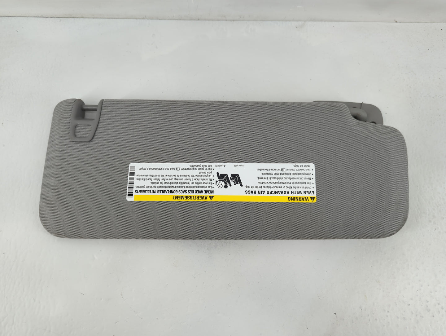 2015-2018 Chevrolet Silverado 3500 Sun Visor Shade Replacement Driver Left Mirror Fits Fits 2014 2015 2016 2017 2018 2019 OE