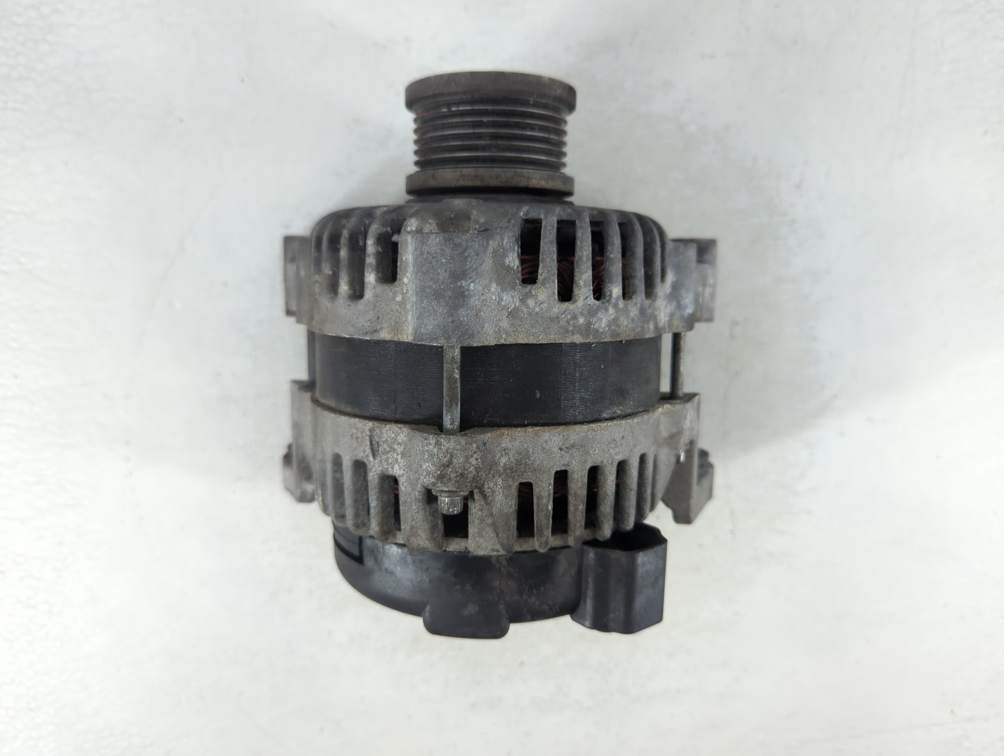 2012-2019 Chevrolet Sonic Alternator Replacement Generator Charging Assembly Engine OEM P/N:13579663 Fits OEM Used Auto Part