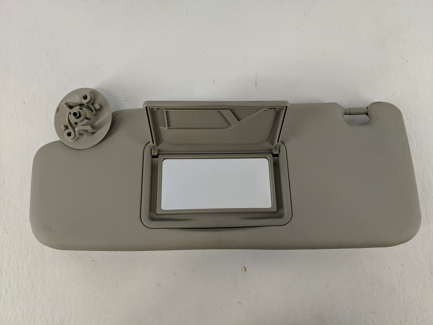 2012-2019 Chevrolet Sonic Sun Visor Shade Replacement Driver Left Mirror Fits Fits 2012 2013 2014 2015 2016 2017 2018 2019 O