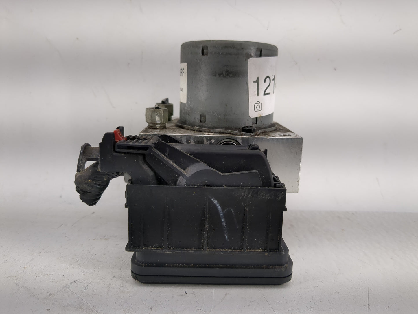 2017-2019 Chevrolet Sonic ABS Pump Control Module Replacement P/N:42573471 Fits Fits 2017 2018 2019 OEM Used Auto Parts - Oe