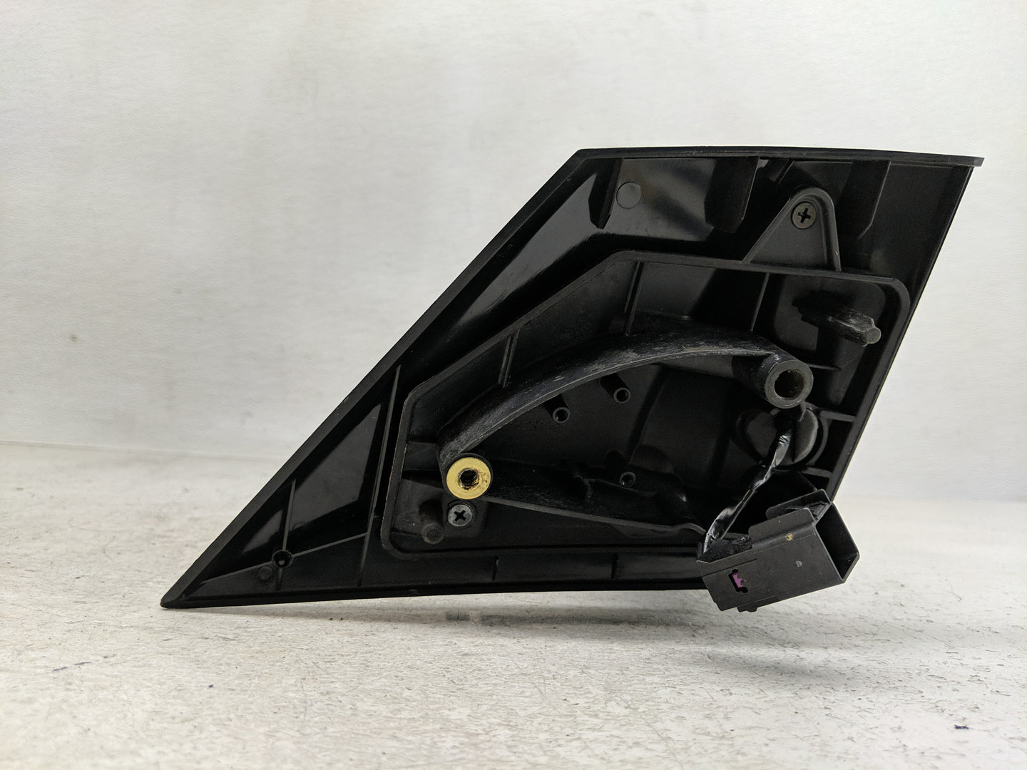 2012-2019 Chevrolet Sonic Side Mirror Replacement Driver Left View Door Mirror P/N:E11026673 Fits OEM Used Auto Parts - Oemu