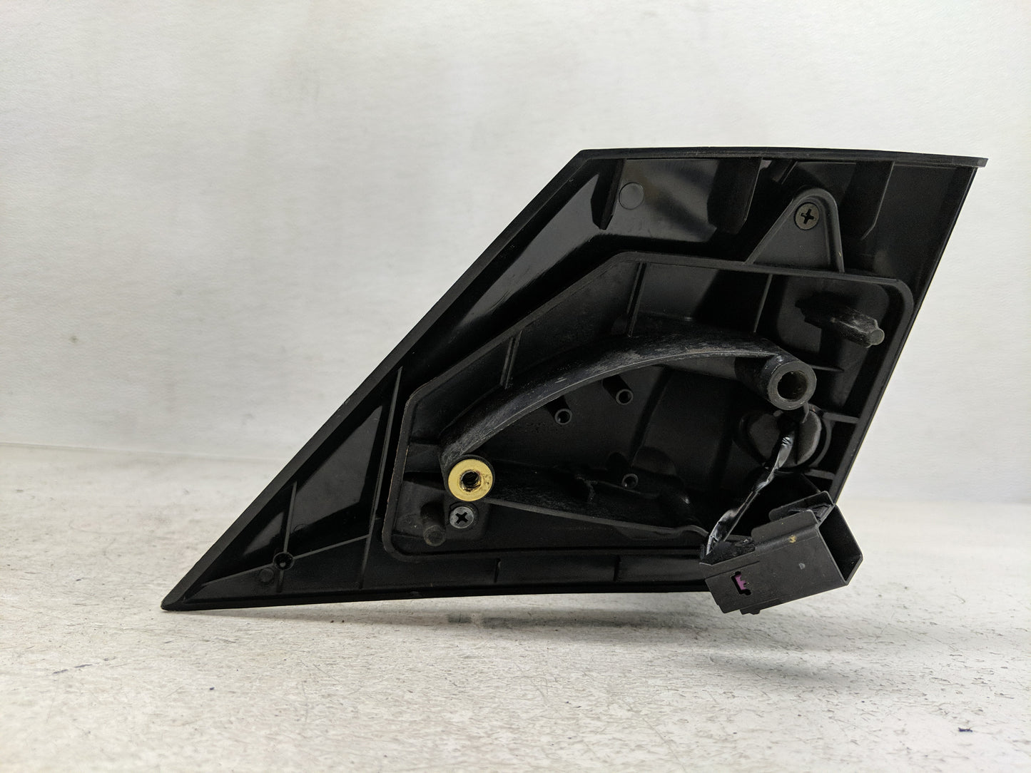 2012-2019 Chevrolet Sonic Side Mirror Replacement Driver Left View Door Mirror P/N:E11026673 Fits OEM Used Auto Parts - Oemu