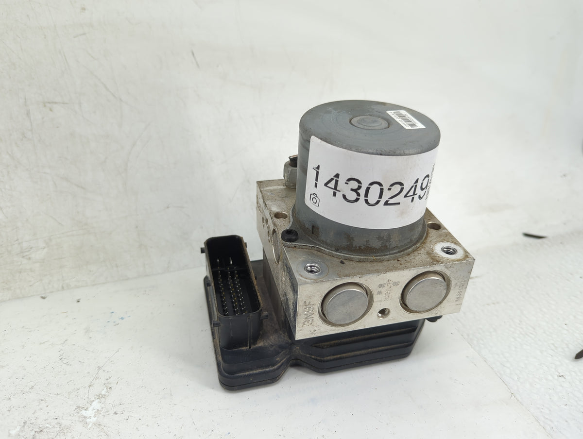 2017-2019 Chevrolet Sonic Anti-Lock Brake ABS Pump Module Actuator OEM P/N:42573471 Fits Fits 2017 2018 2019 OEM Used Auto P