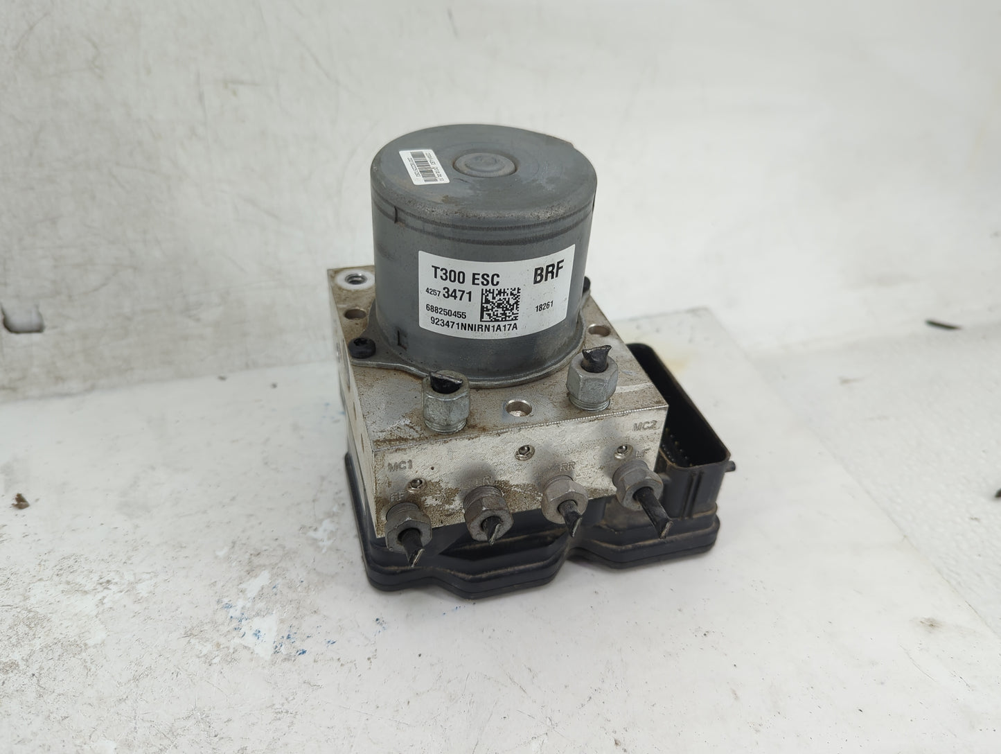 2017-2019 Chevrolet Sonic ABS Pump Control Module Replacement P/N:42573471 Fits Fits 2017 2018 2019 OEM Used Auto Parts - Oe