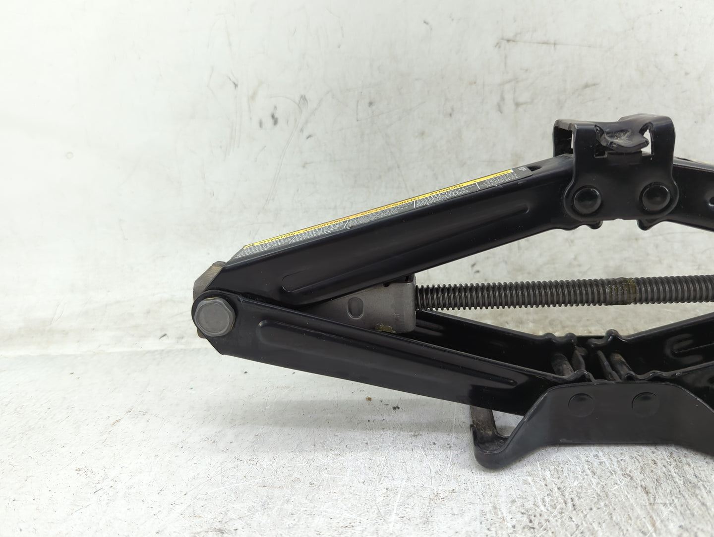 2019 Chevrolet Sonic Spare Scissor Car Jack - Oemusedautoparts1.com
