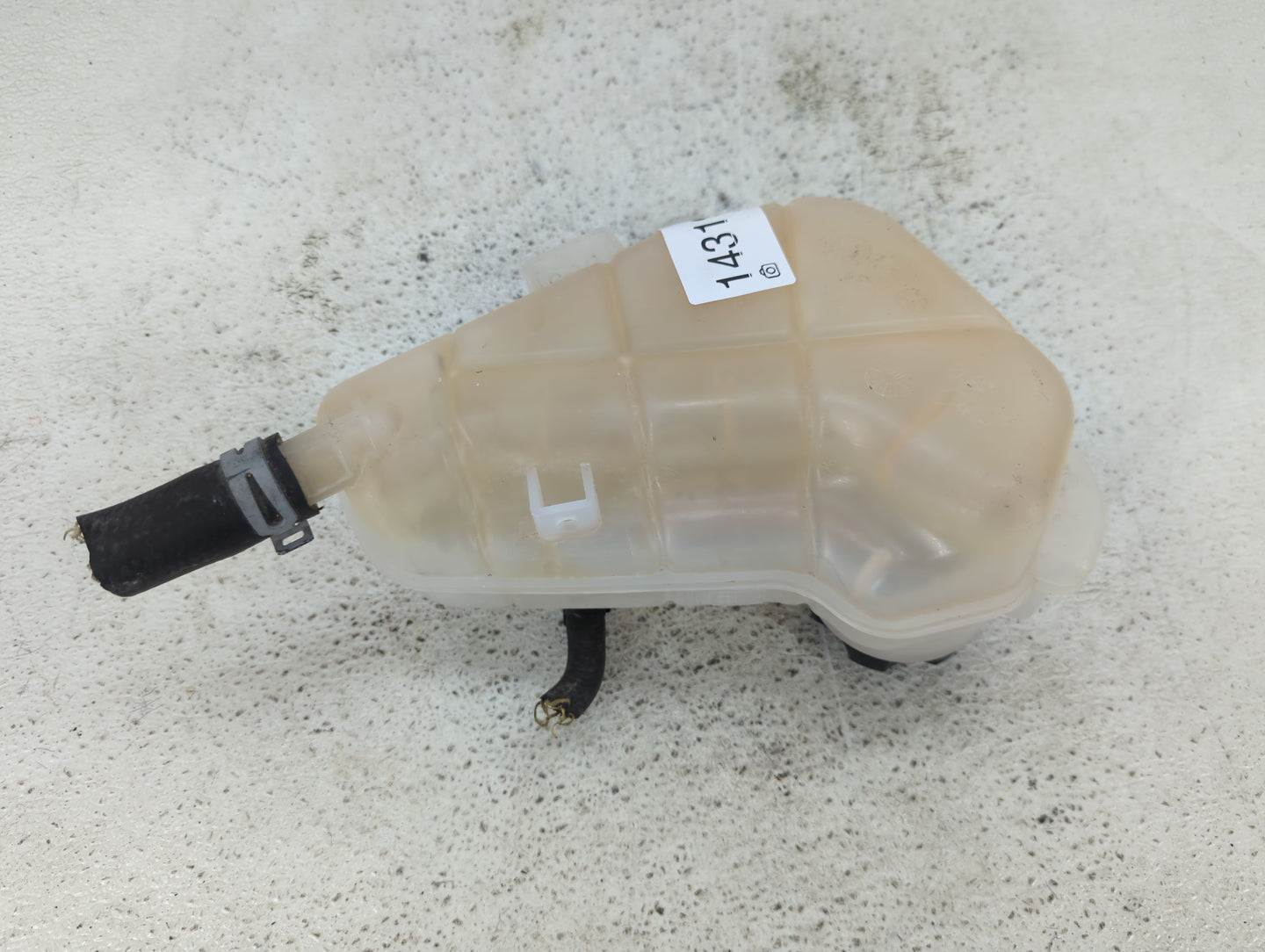 2012 Chevrolet Sonic Radiator Coolant Overflow Expansion Tank Bottle 1431926 - Oemusedautoparts1.com