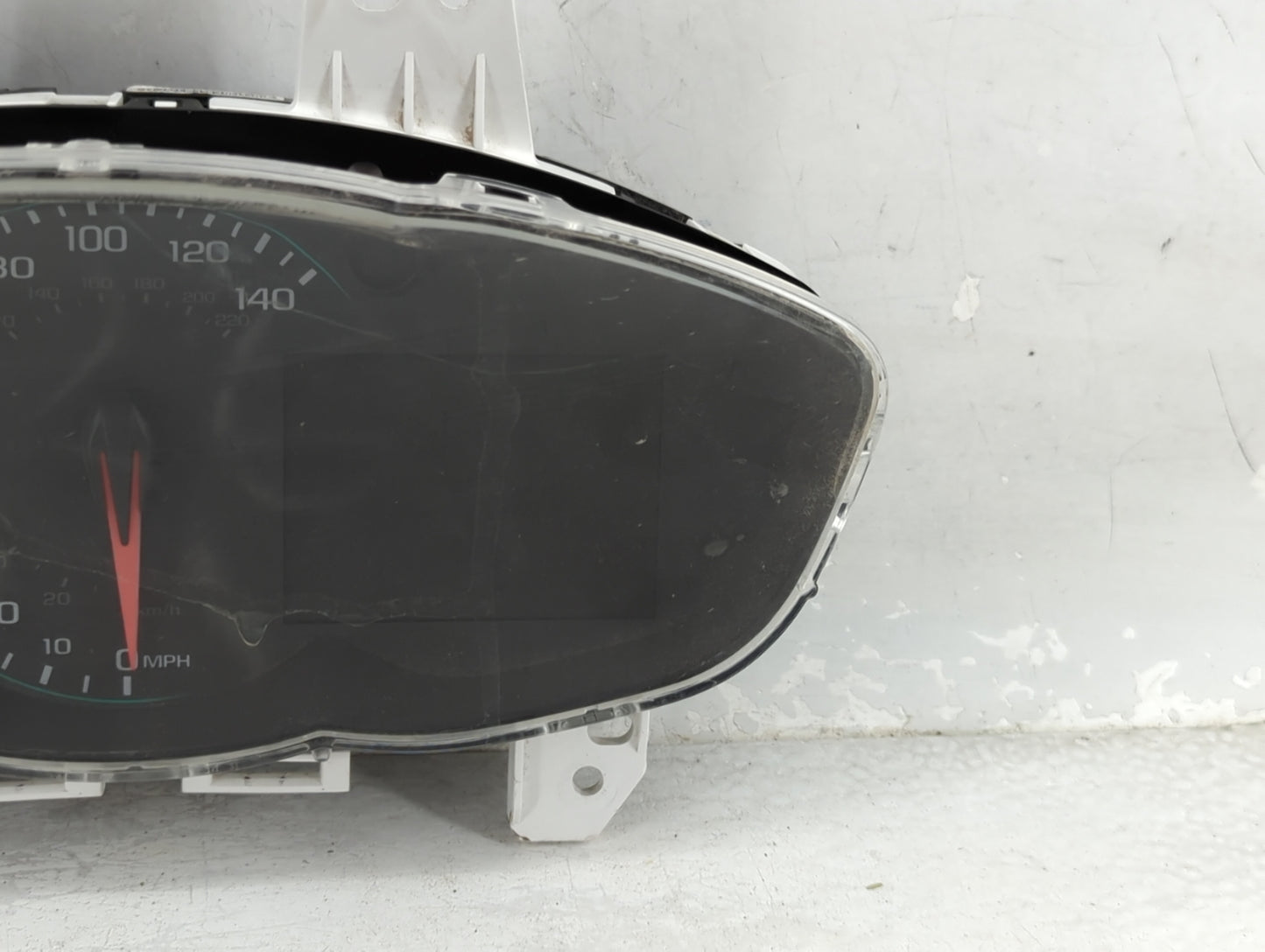 2017-2019 Chevrolet Sonic Instrument Cluster Speedometer Gauges P/N:42574339 Fits Fits 2017 2018 2019 OEM Used Auto Parts - 