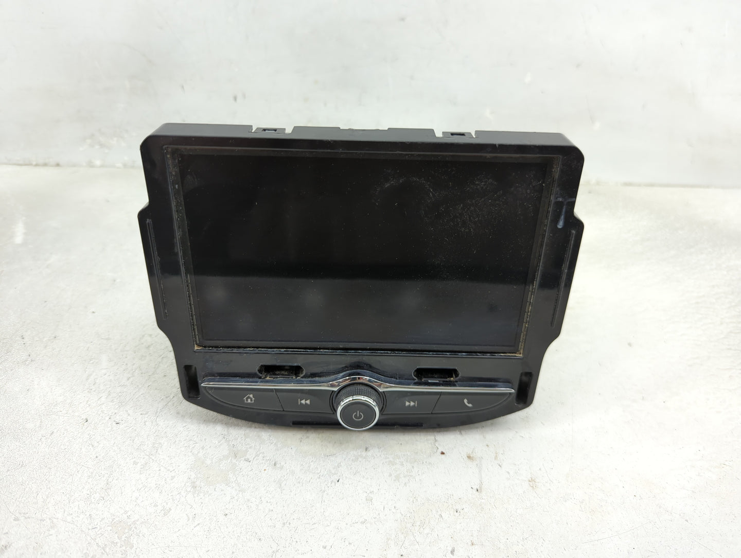 2018-2019 Chevrolet Sonic Radio AM FM Cd Player Receiver Replacement P/N:84479949 FT0108A, 2024B-FT0108A Fits Fits 2018 2019