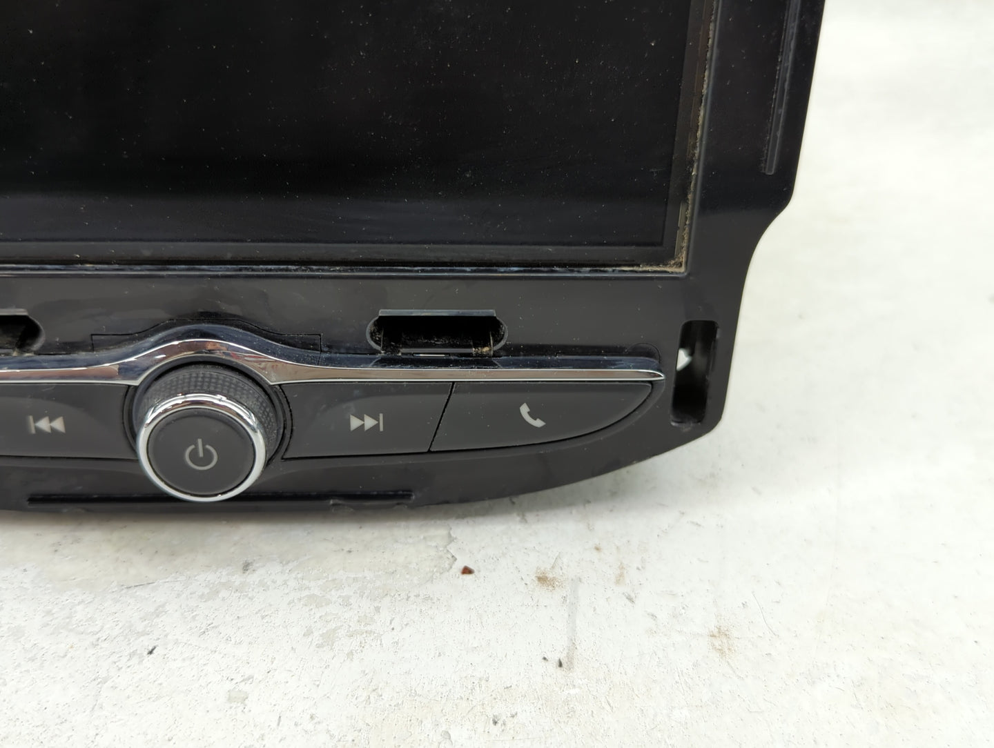 2018-2019 Chevrolet Sonic Radio AM FM Cd Player Receiver Replacement P/N:84479949 FT0108A, 2024B-FT0108A Fits Fits 2018 2019