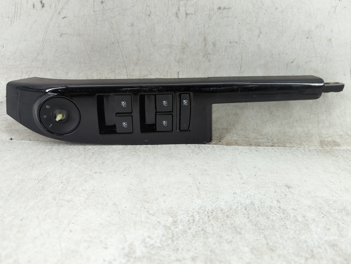 2015-2019 Chevrolet Sonic Master Power Window Switch Replacement Driver Side Left P/N:22915124 Fits OEM Used Auto Parts - Oe
