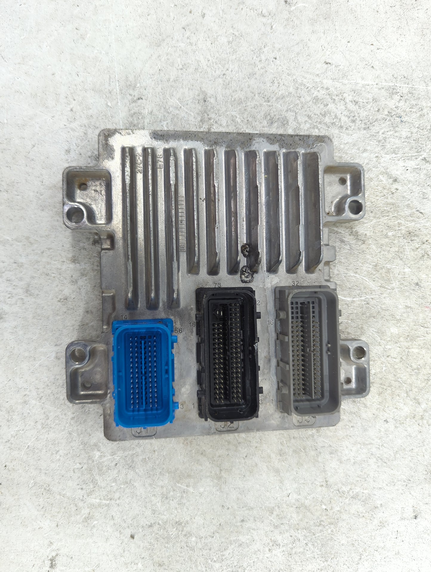 2017-2019 Chevrolet Sonic PCM Engine Control Computer ECU ECM PCU OEM P/N:12695536 12692201 Fits Fits 2017 2018 2019 2020 20
