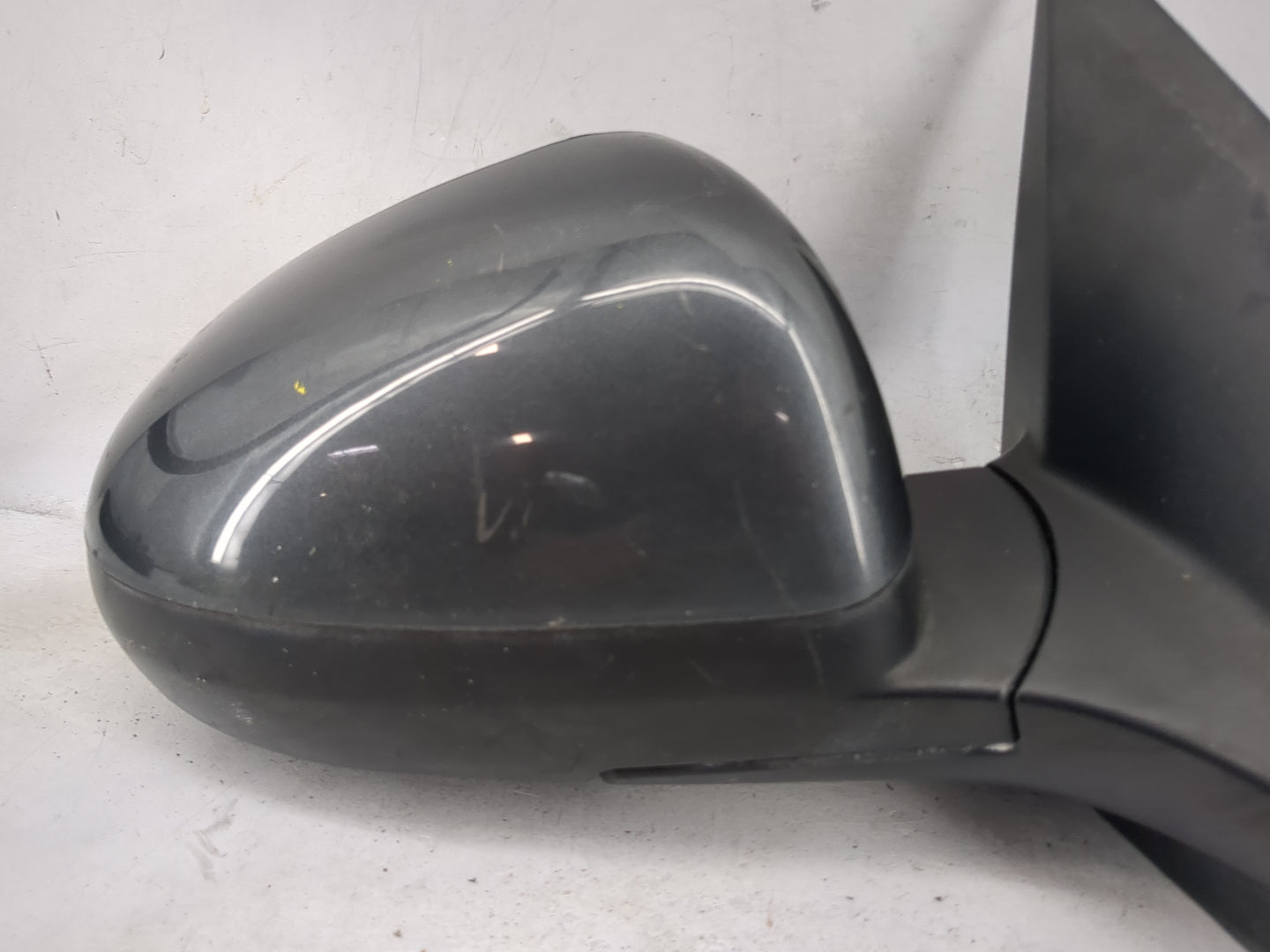 2012-2019 Chevrolet Sonic Passenger Side View Mirror - Right Door Mirror OEM Used - Oemusedautoparts1.com